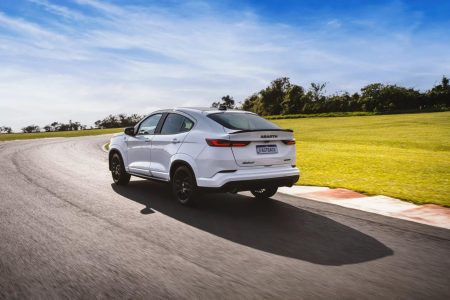 Abarth Fastback: un SUV prestacional... para el mercado latinoamericano