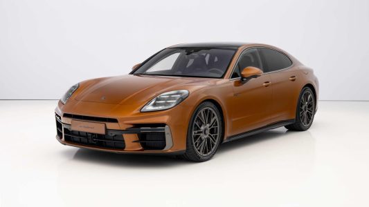 La tercera generación del Porsche Panamera llega con muchos cambios y una nueva versión híbrida enchufable