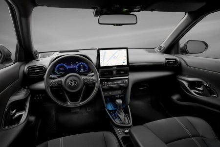 Toyota Yaris Cross 2024: nueva mecánica híbrida y más tecnología