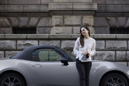 El Mazda MX-5 MY 2024 ya tiene precios en España: todavía más caro