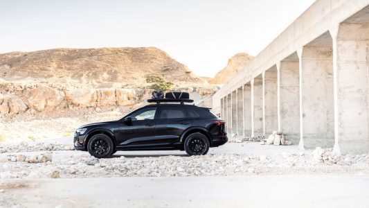 El Audi Q8 e-tron edition Dakar no te lo podrás permitir... es demasiado caro (y exclusivo)