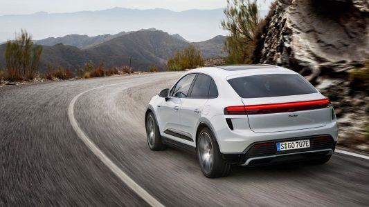 El adiós al motor de combustión: El Porsche Macan eléctrico llega con hasta 613 kilómetros de autonomía