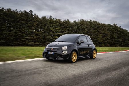 Así se despiden de los motores de combustión en la marca: Abarth 695 75° Anniversario