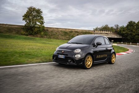 Así se despiden de los motores de combustión en la marca: Abarth 695 75° Anniversario