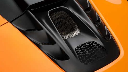 Es híbrido enchufable y descapotable: así es el McLaren Artura Spider