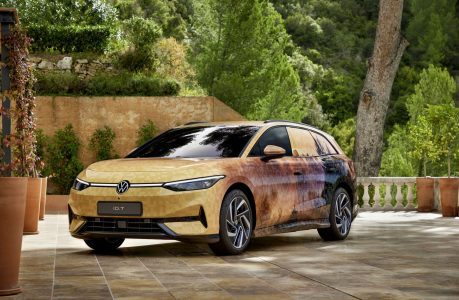 Familiar, 605 litros de maletero, 685 de autonomía WLTP y eléctrico: así es el Volkswagen ID.7 Tourer