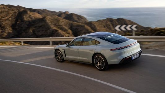 Más potencia, más autonomía y carga más rápida: el Taycan 2024 es el Porsche de calle más rápido de la historia