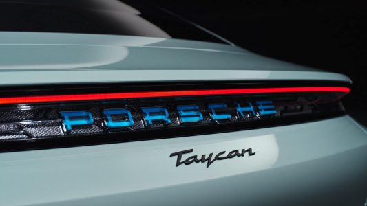 Más potencia, más autonomía y carga más rápida: el Taycan 2024 es el Porsche de calle más rápido de la historia