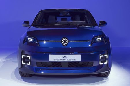 ¡Oficial! El Renault 5 E-Tech se desvela con dos baterías, tres motores y un precio que partirá por debajo de los 25.000 euros