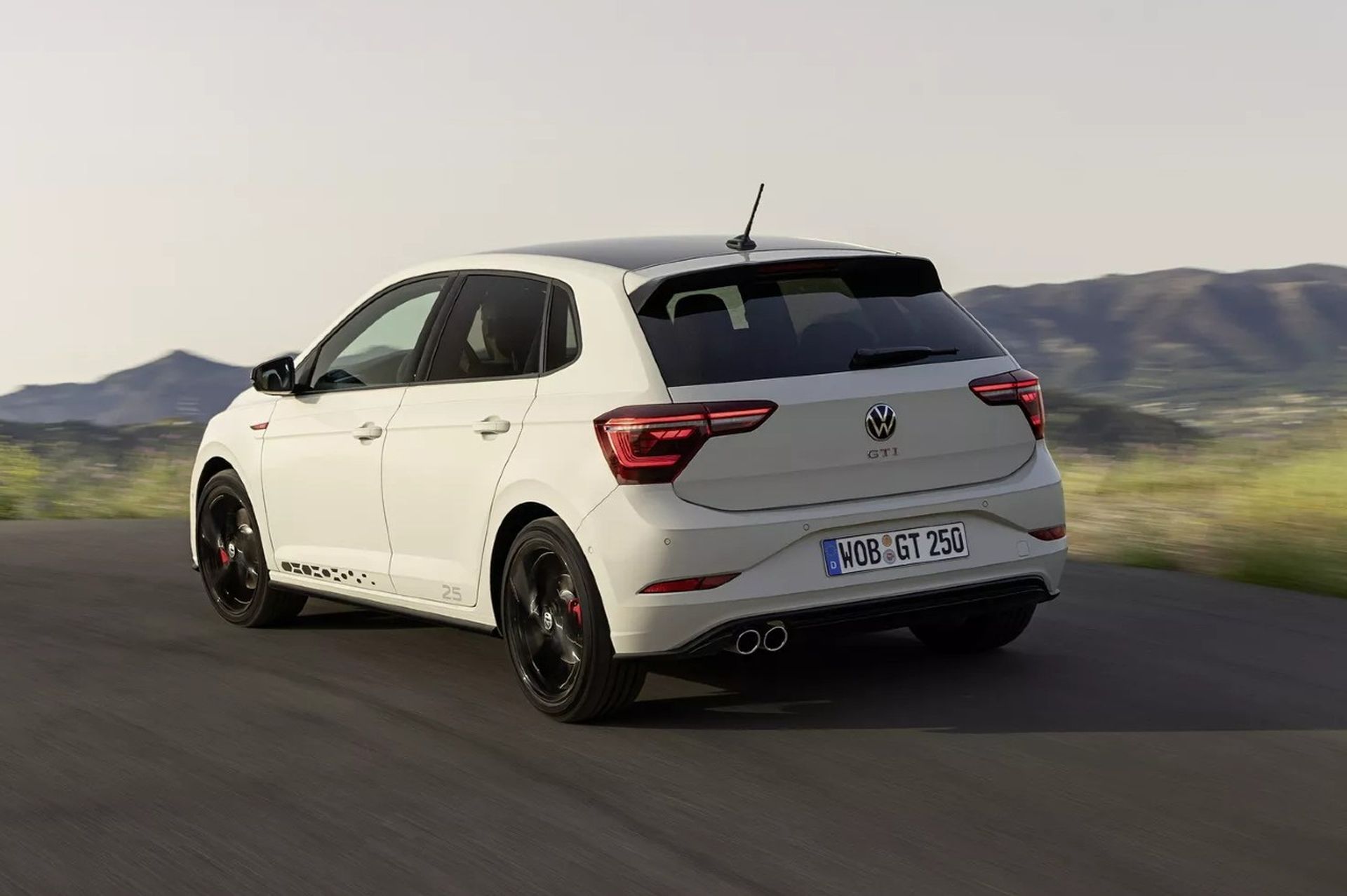 El Volkswagen Polo GTI 25 aniversario ya está disponible en España: recortando distancias con el precio del Golf GTI