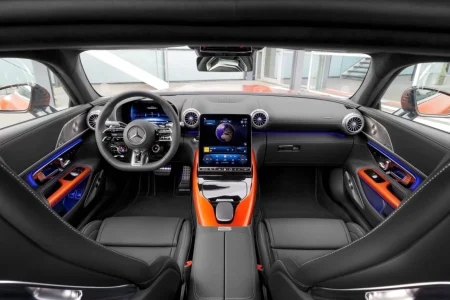 816 CV, PHEV y 13 km de autonomía: así es el Mercedes-AMG GT 63 S E PERFORMANCE