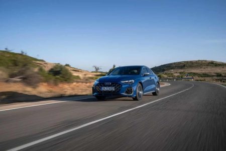 El Audi S3 2024 recibe un chute de potencia y mejoras heredadas del RS3