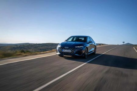 El Audi S3 2024 recibe un chute de potencia y mejoras heredadas del RS3