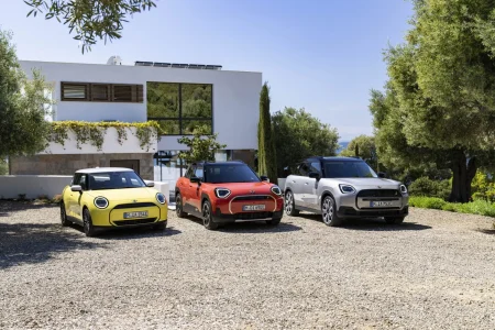 El MINI Aceman ya es oficial: el crossover eléctrico accesible de la marca