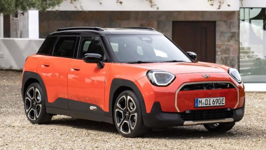 El MINI Aceman ya es oficial: el crossover eléctrico accesible de la marca