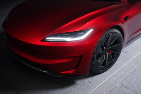 El Tesla Model 3 Performance ya es oficial: el más rápido y dinámico llega con 460 CV y un 0-100 km/h en 3,1 segundos