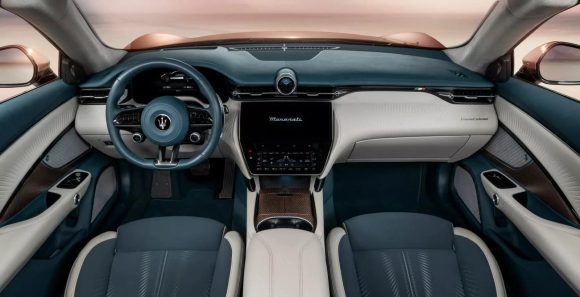 Maserati GranCabrio Folgore: un descapotable de altas prestaciones, con casi 800 CV... y eléctrico