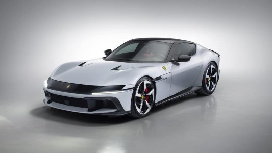 Ferrari 12Cilindri: la firma italiana pasa de la electrificación y el downsizing