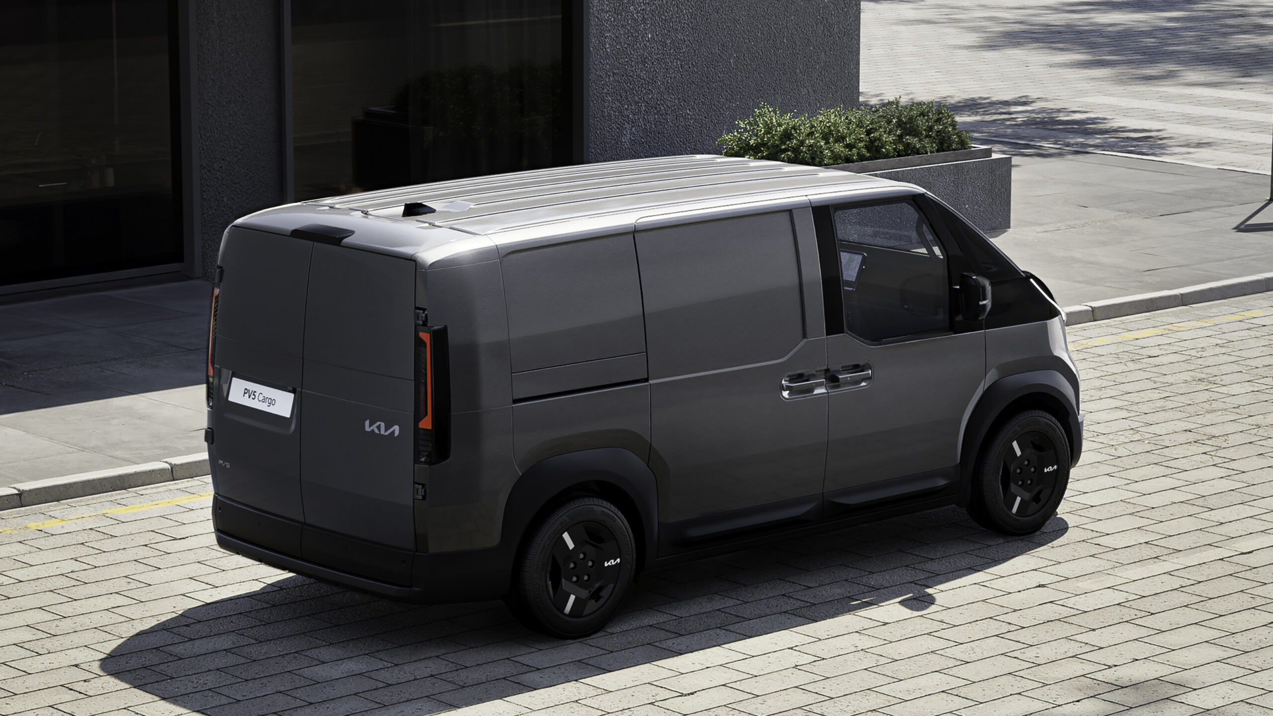 kia pv5 2 scaled