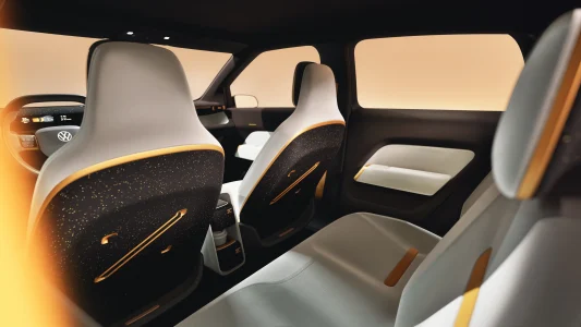 interior volkswagen idevery1 4300520.jpg