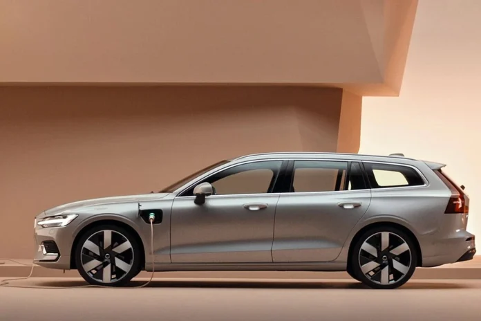 volvo v60 phev 2024