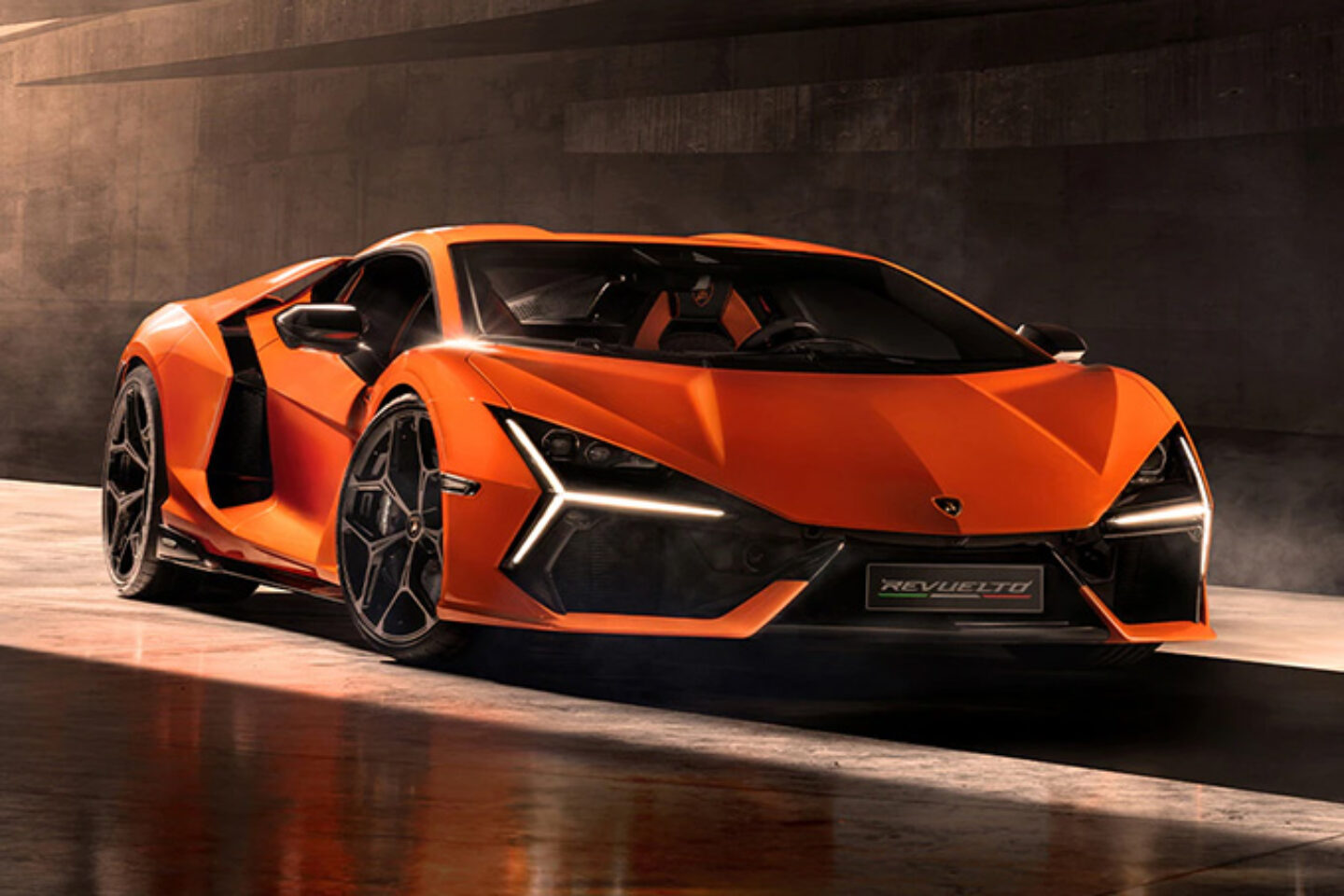 lamborghini revuelto 1440x960