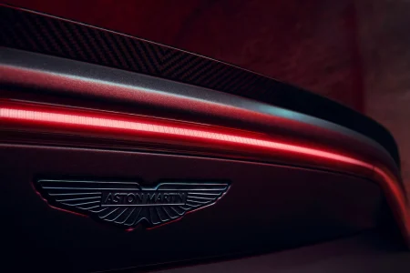 aston martin vantage s gfos 17