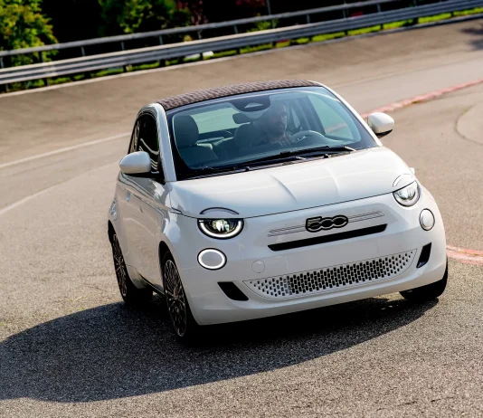 fiat 500 hybrid 10