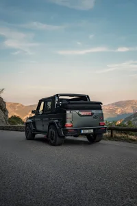 Mercedes nunca hizo un g 63 asi asi que brabus lo ha hecho por su cuenta 900 cv cabrio y edicion de 10 unidades 15