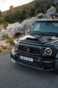 Mercedes nunca hizo un g 63 asi asi que brabus lo ha hecho por su cuenta 900 cv cabrio y edicion de 10 unidades 20