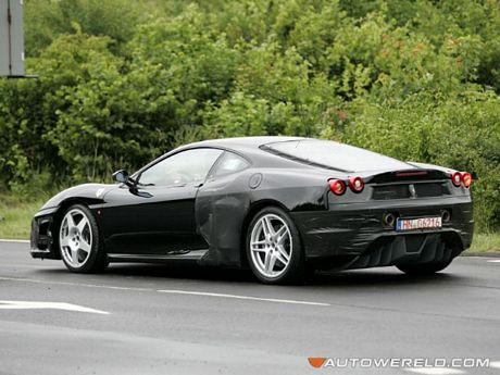 El Ferrari 430 Light Pista, cada vez más cerca